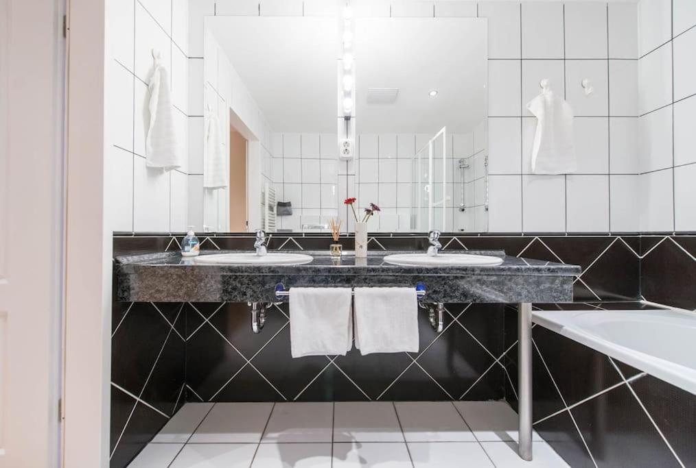 Venus Apartments - Renate Budapest Kültér fotó