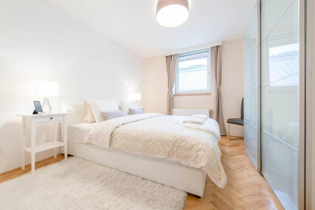 Venus Apartments - Renate Budapest Kültér fotó